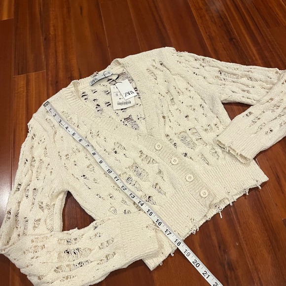 ZARA Cardigan Sweater Knit Cream Beige Distressed Button Front Long Sleeve New S - Picture 6 of 10